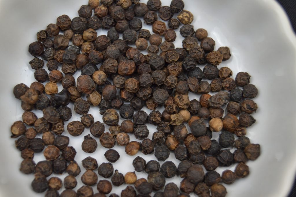 Black peppercorn (Kalimirch) Flavors Treat
