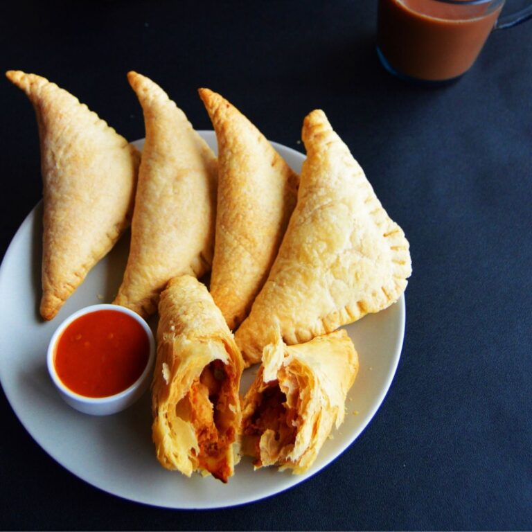 Vegetarian Curry Puffs with Leftover Curry