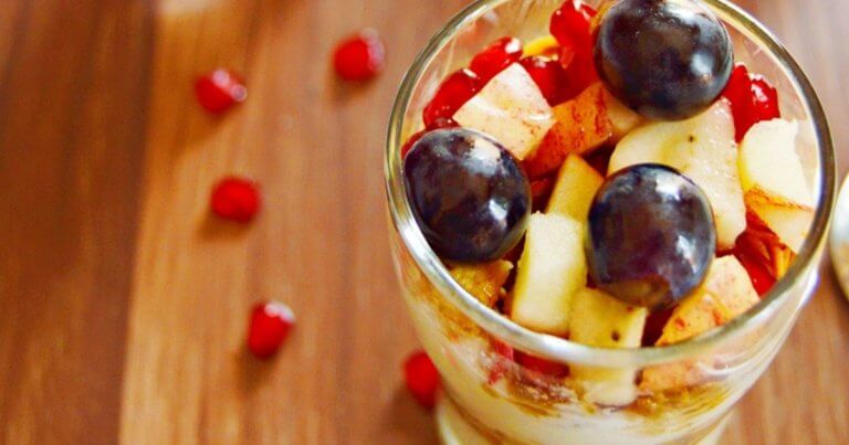 Yogurt Granola Parfait (Video Recipe)