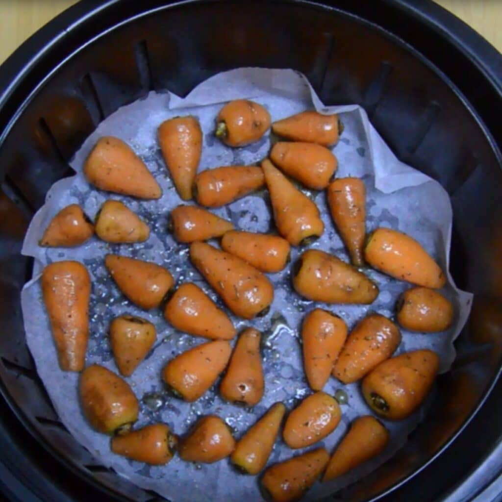 Air Fryer Baby Carrots (Chantenay Carrots Recipe) Flavours Treat